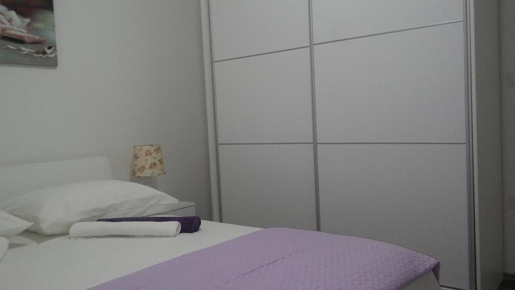 Apartment Vedran Kastela Bagian luar foto
