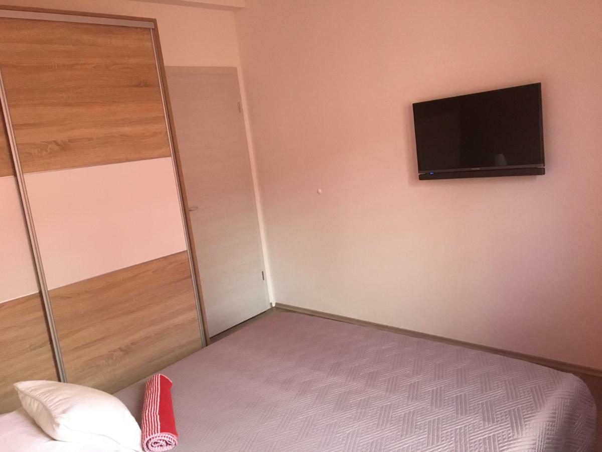 Apartment Vedran Kastela Bagian luar foto